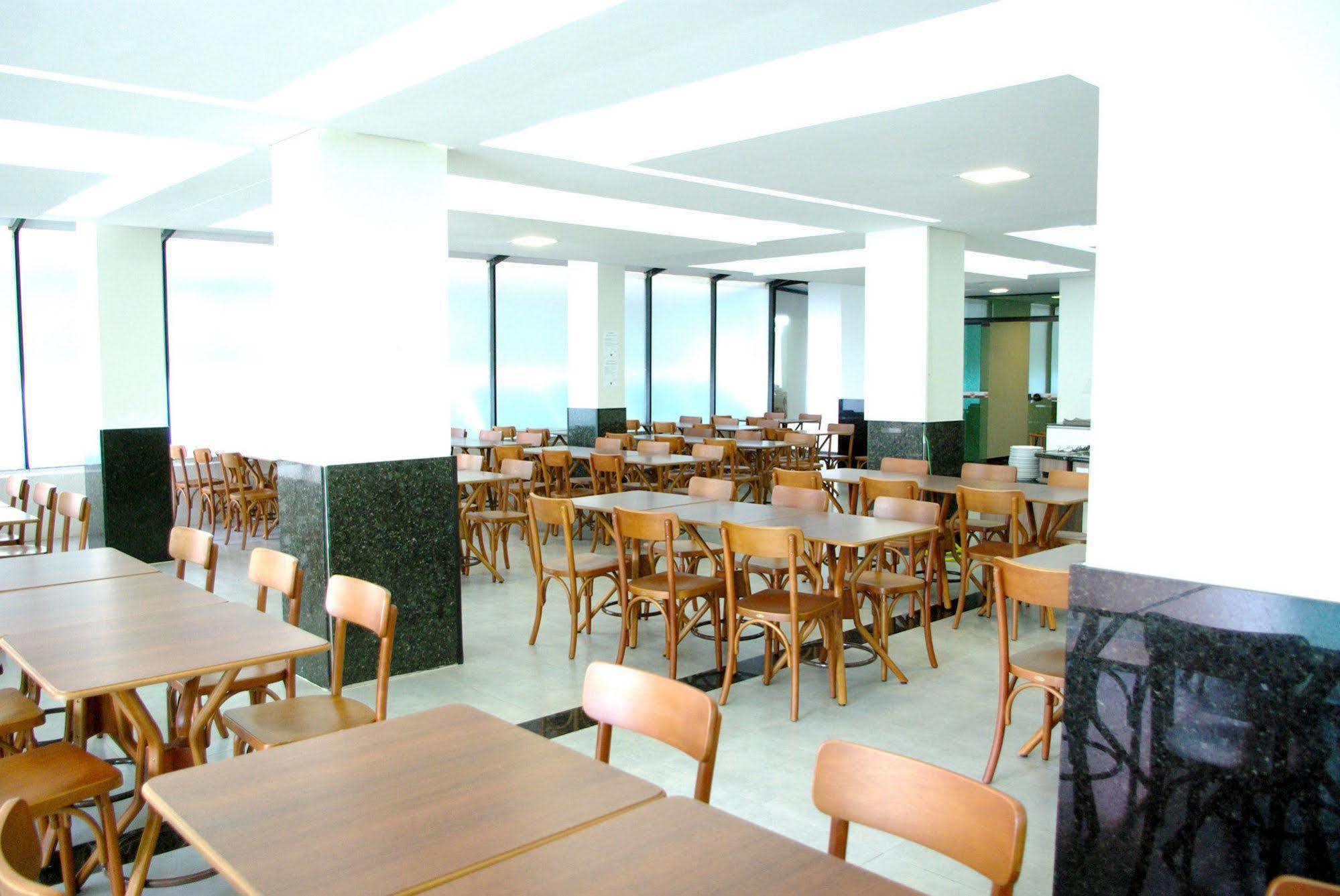 Life Hotel 3*